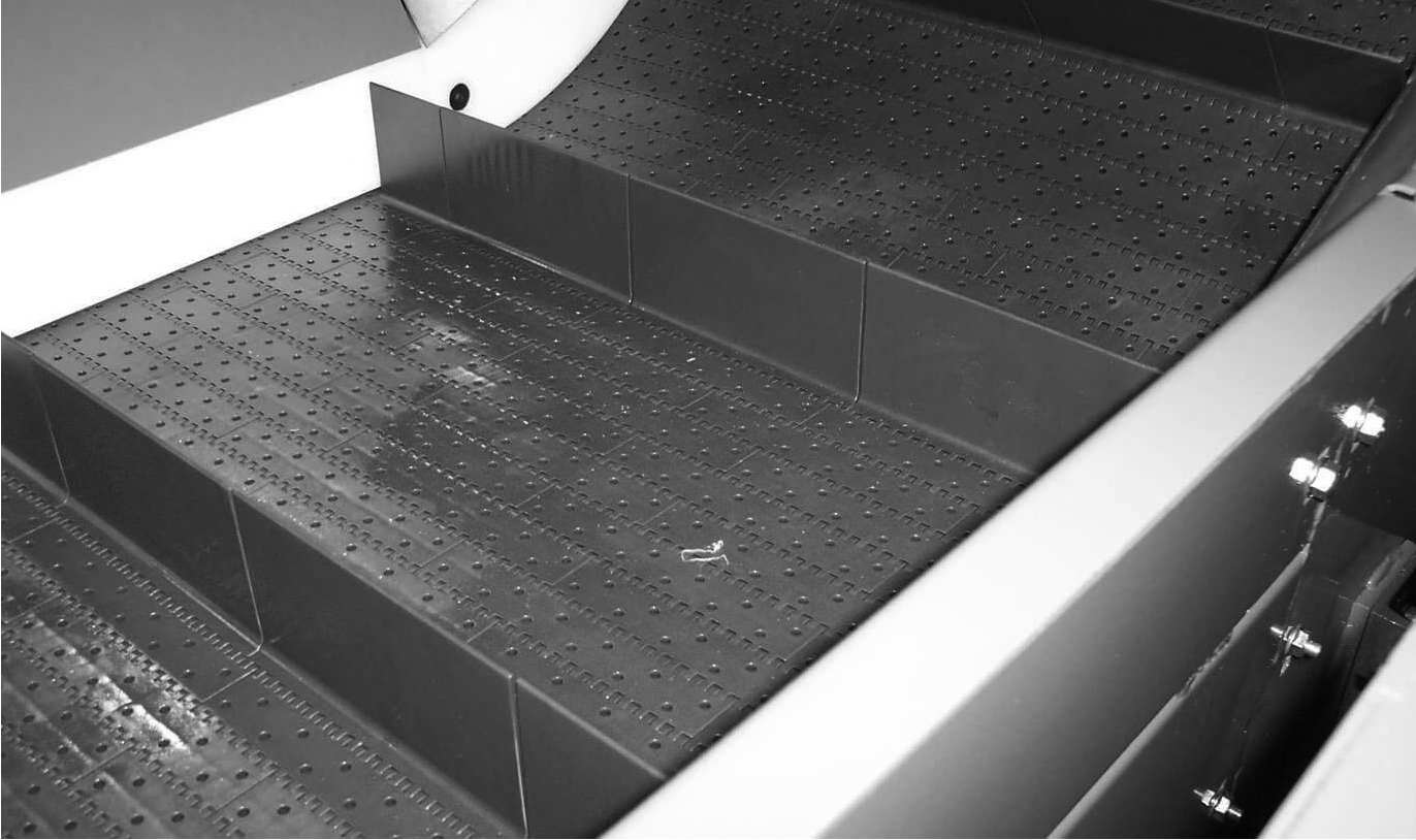 FLAT BELT CONVEYOR